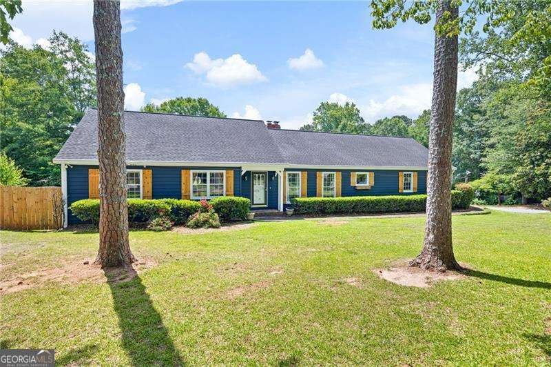 1563 Arden Drive Marietta - main photo