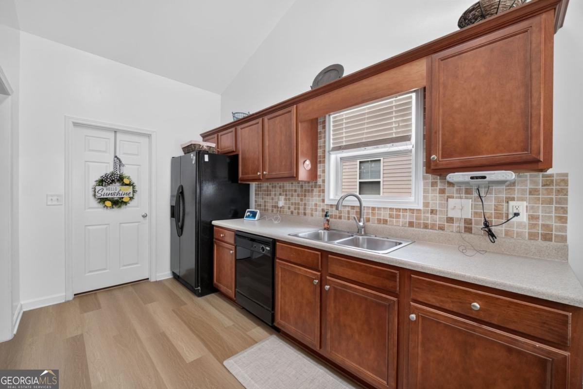 3881 Village Main Street Loganville - Photo 10