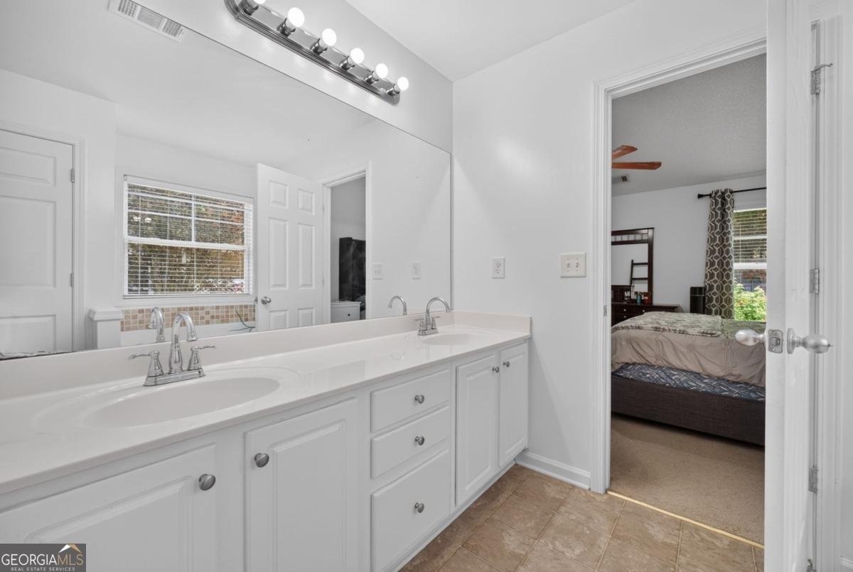 3881 Village Main Street Loganville - Photo 18