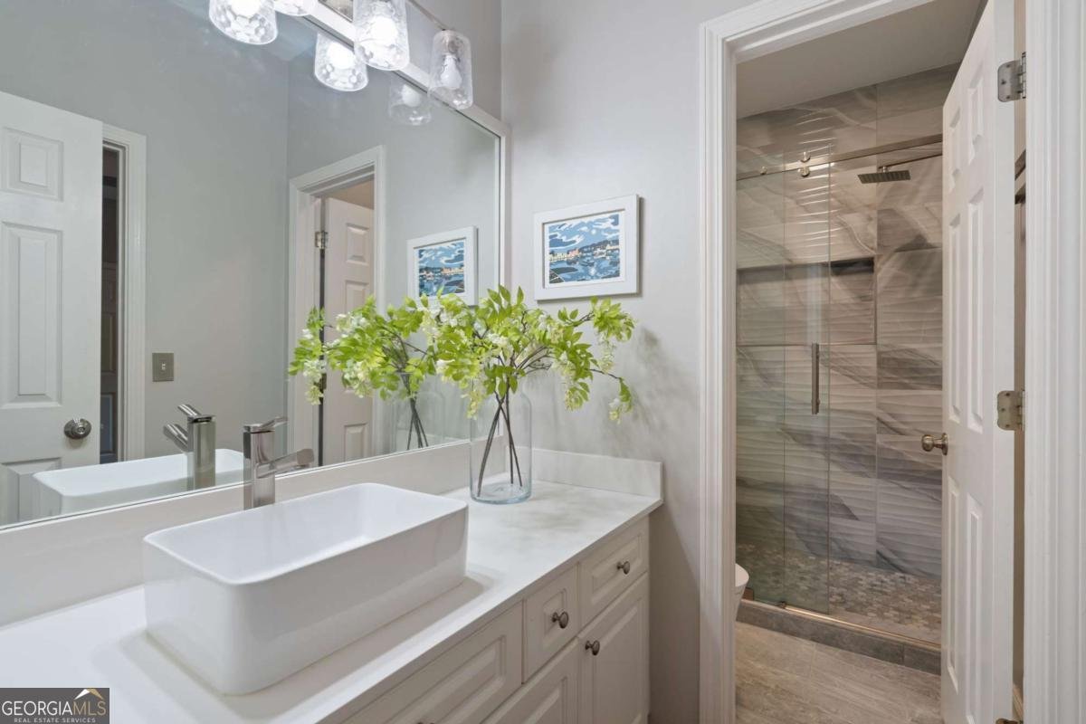 802 Lakeglen Drive Suwanee - Photo 35