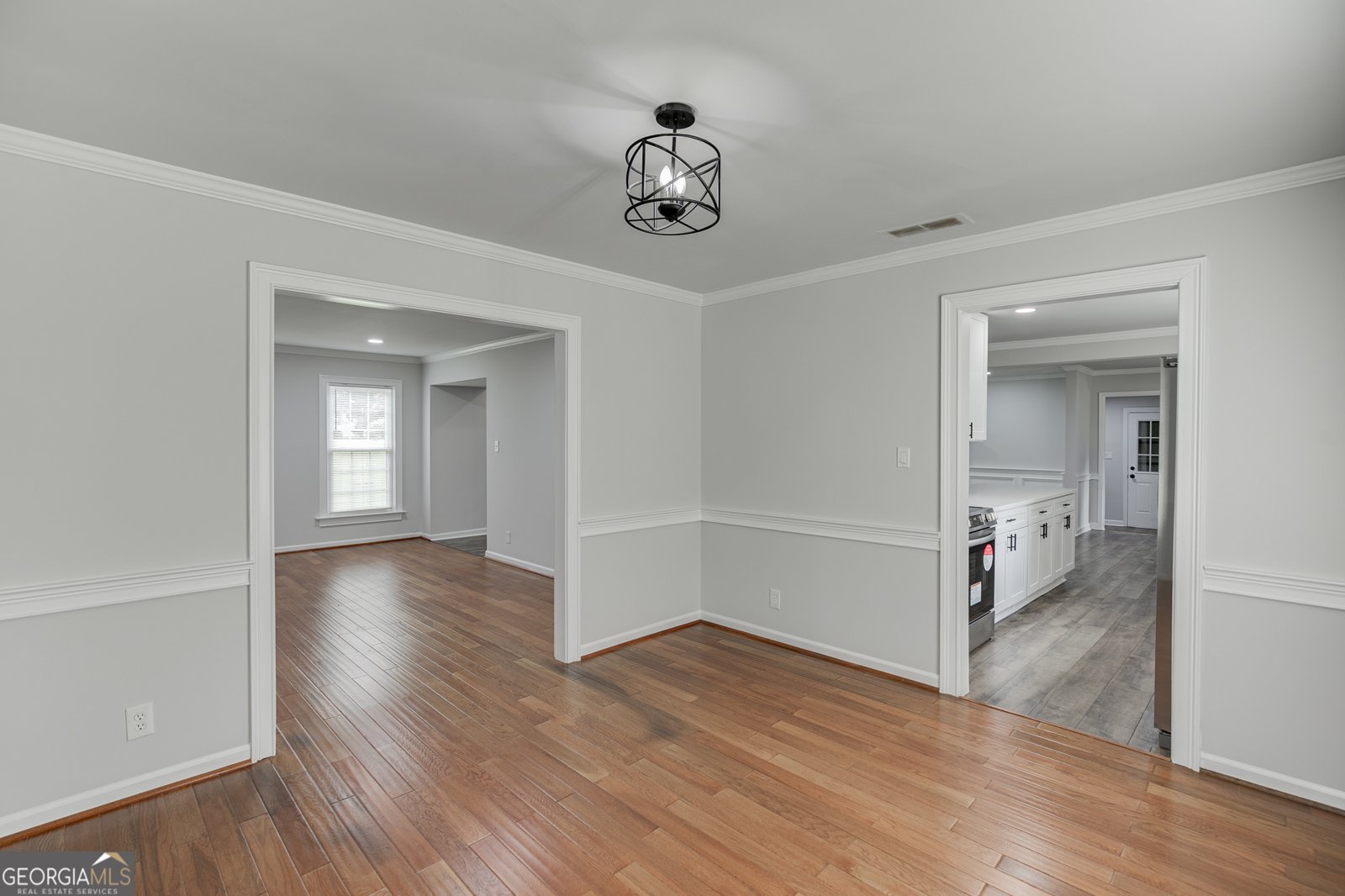 4686 Dana Terrace Lilburn - Photo 10