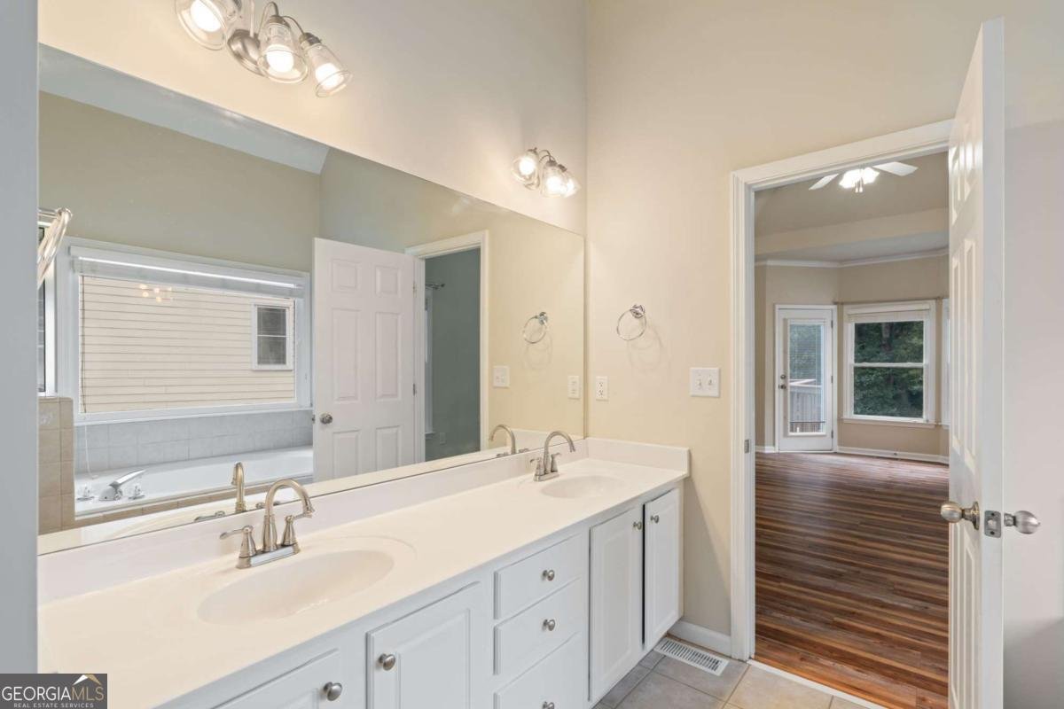 8745 Stone River Drive Gainesville - Photo 29