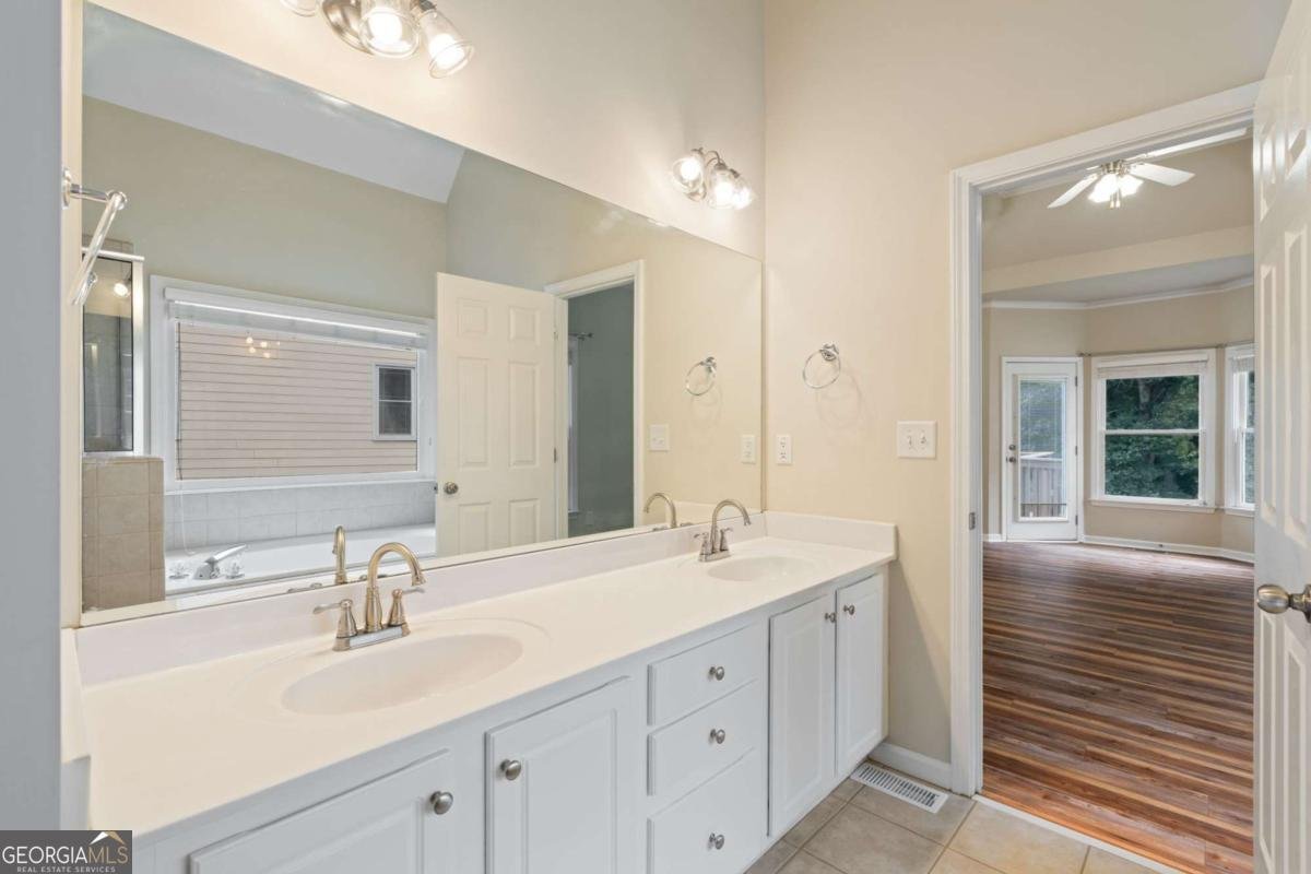 8745 Stone River Drive Gainesville - Photo 30