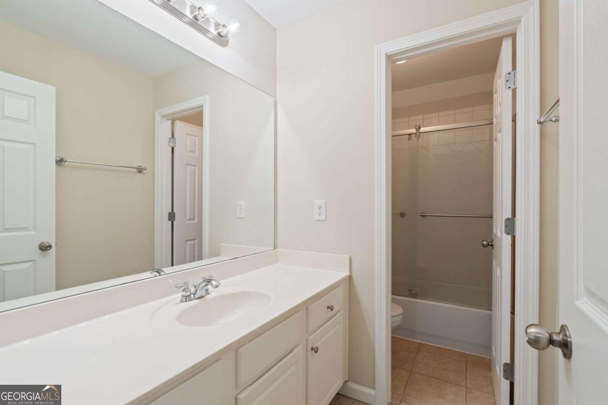 8745 Stone River Drive Gainesville - Photo 38