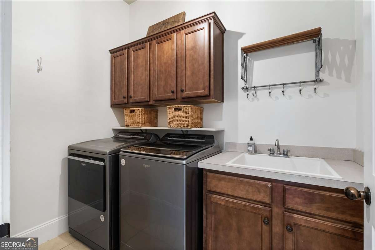 657 Dunbrody Drive Milton - Photo 20