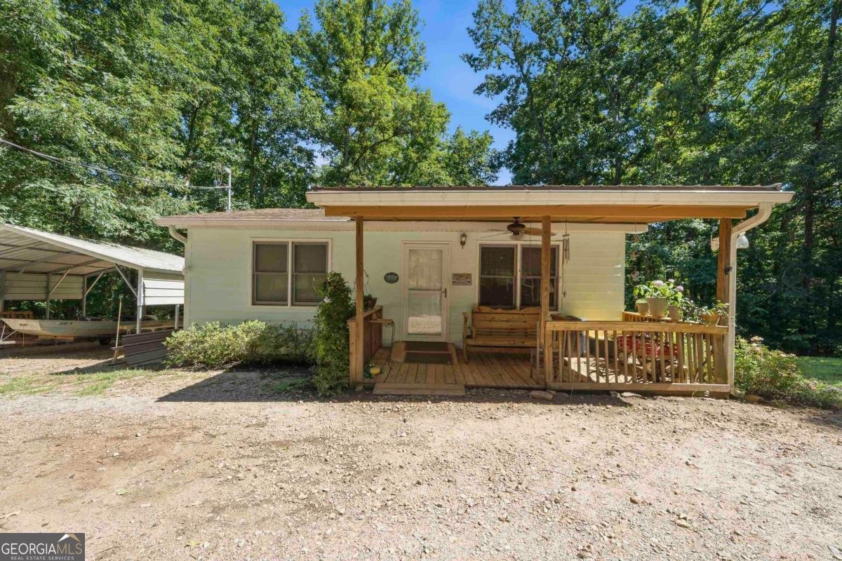 216 River Oak Drive Eatonton - main photo
