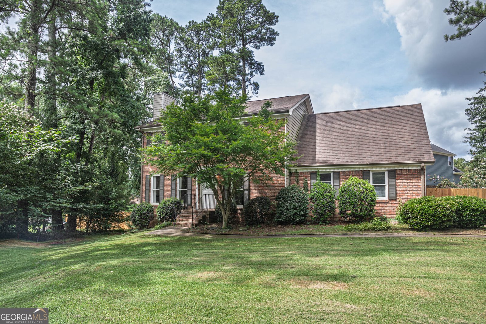 3170 Pine Cove Court Lilburn - Photo 2