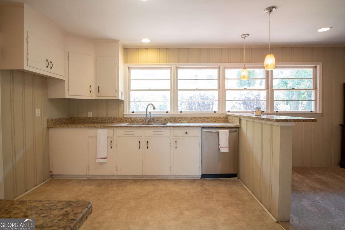 325 Fortson Drive Athens - Photo 9
