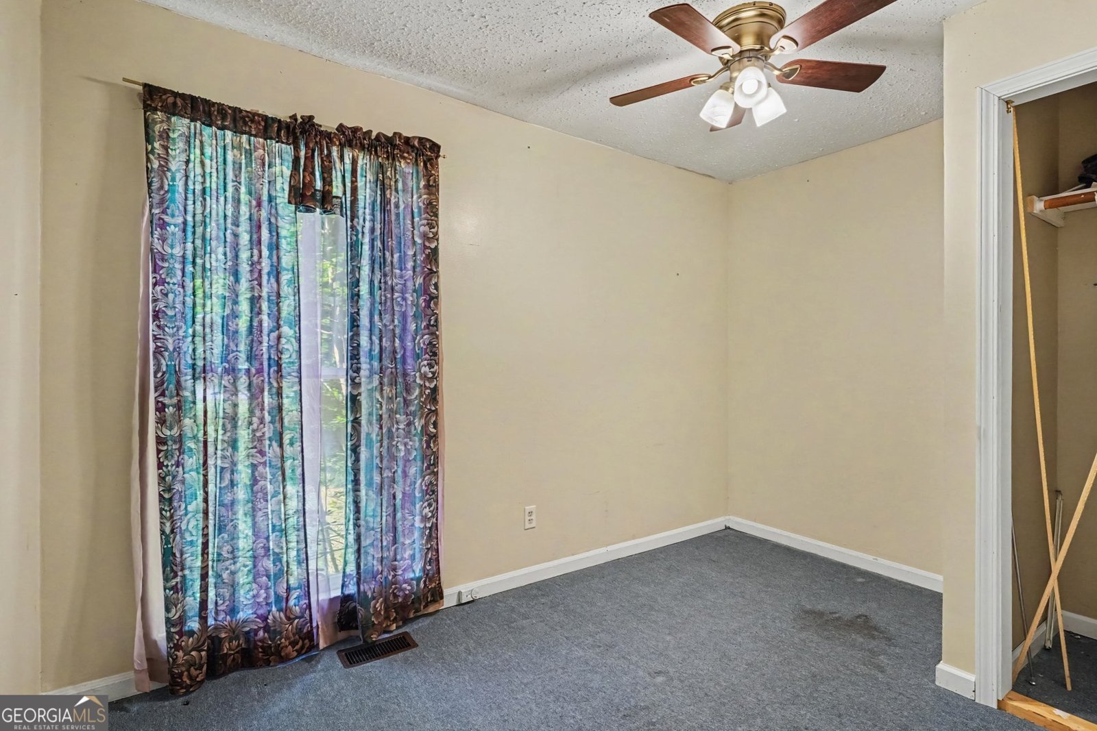 122 Bryant Street Stockbridge - Photo 9