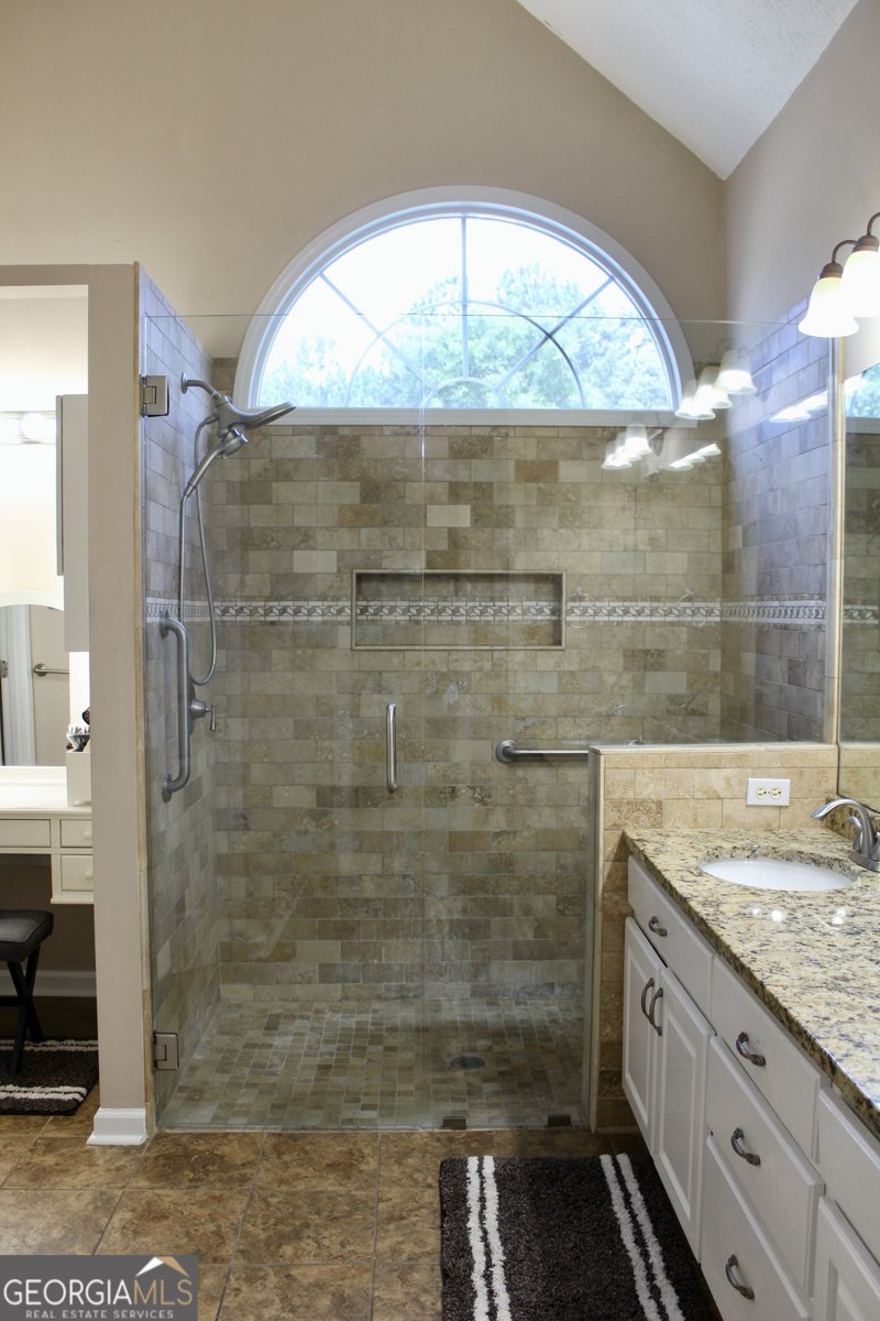 628 Wellington Drive Winder - Photo 38