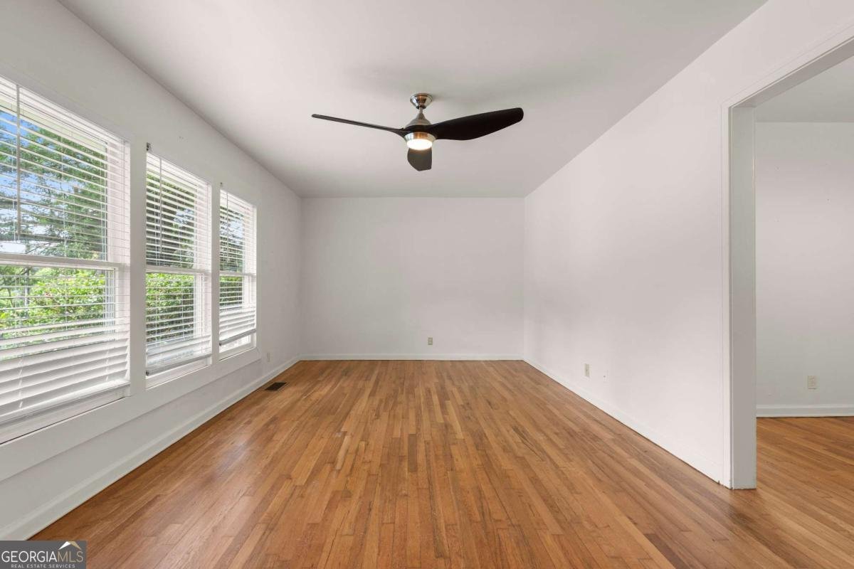 220 Woods Drive Marietta - Photo 8