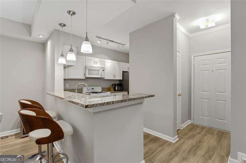 240 Renaissance Parkway Atlanta - Photo 10