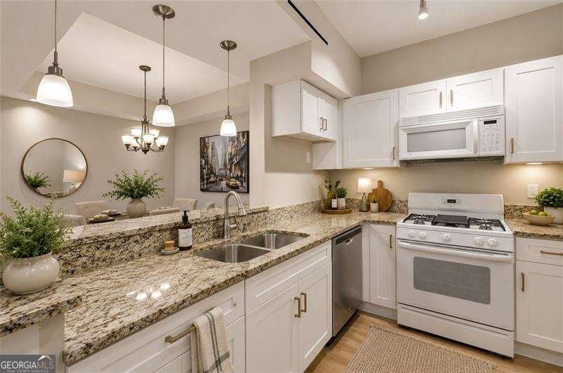 240 Renaissance Parkway Atlanta - Photo 11