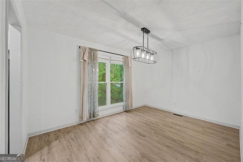 1046 Washington Avenue Woodstock - Photo 17