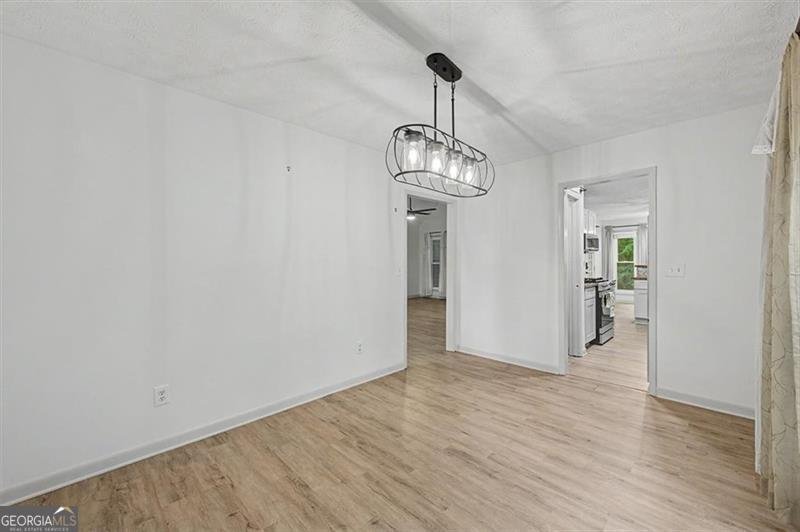 1046 Washington Avenue Woodstock - Photo 18