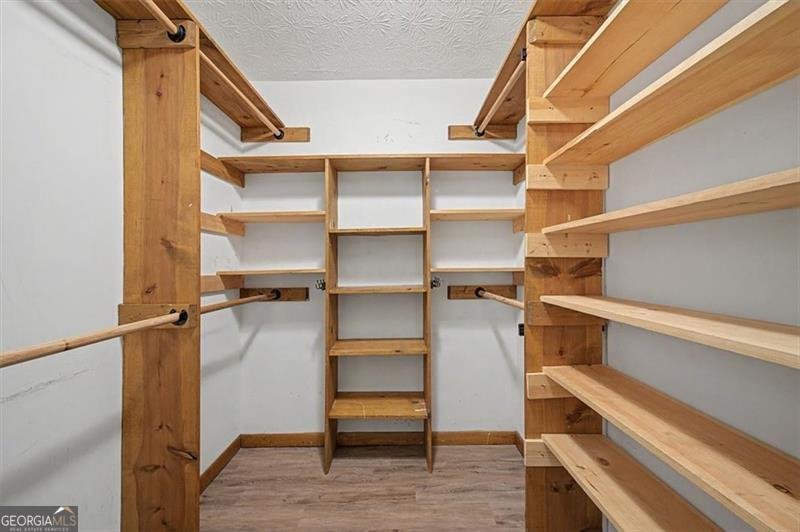 1046 Washington Avenue Woodstock - Photo 34
