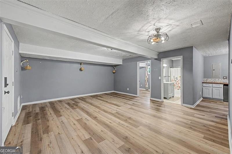 1046 Washington Avenue Woodstock - Photo 38