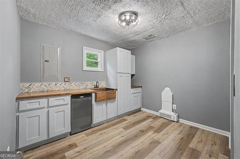 1046 Washington Avenue Woodstock - Photo 41