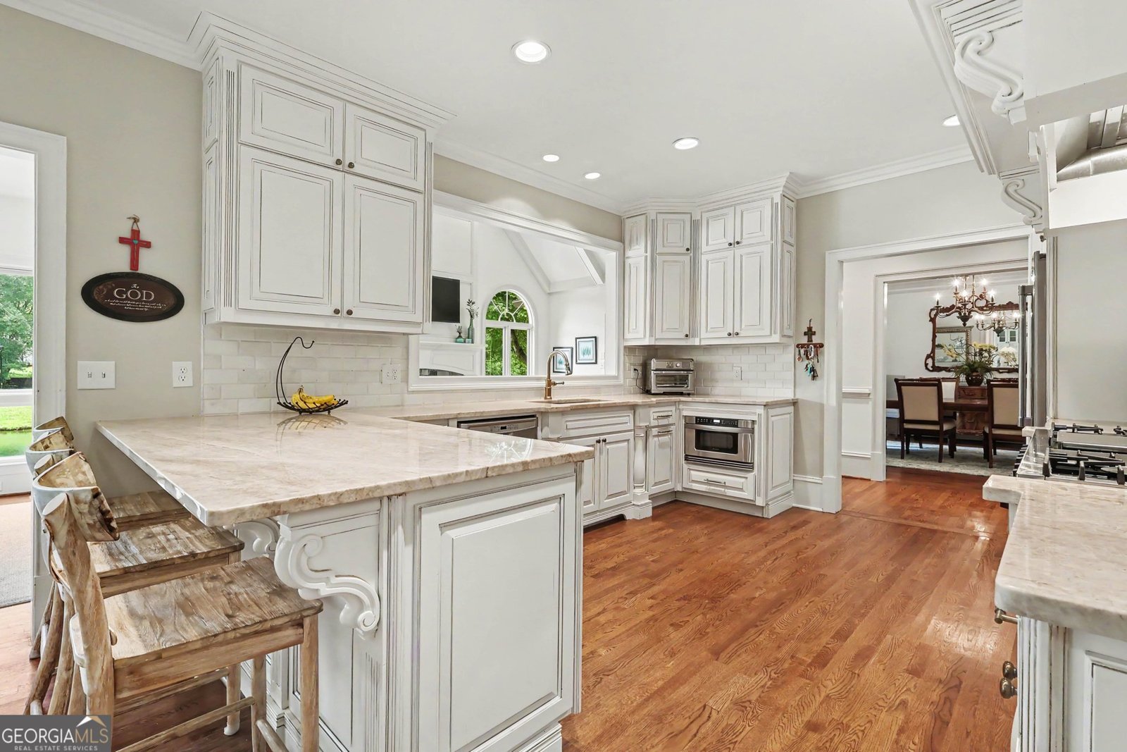 525 Avignon Court Sandy Springs - Photo 11