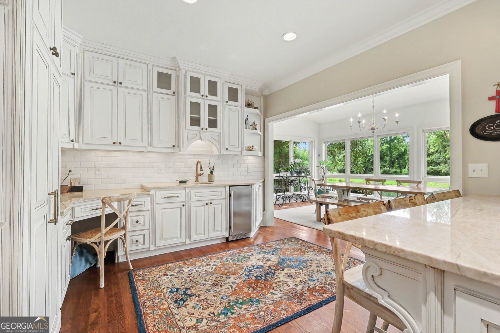 525 Avignon Court Sandy Springs - Photo 14