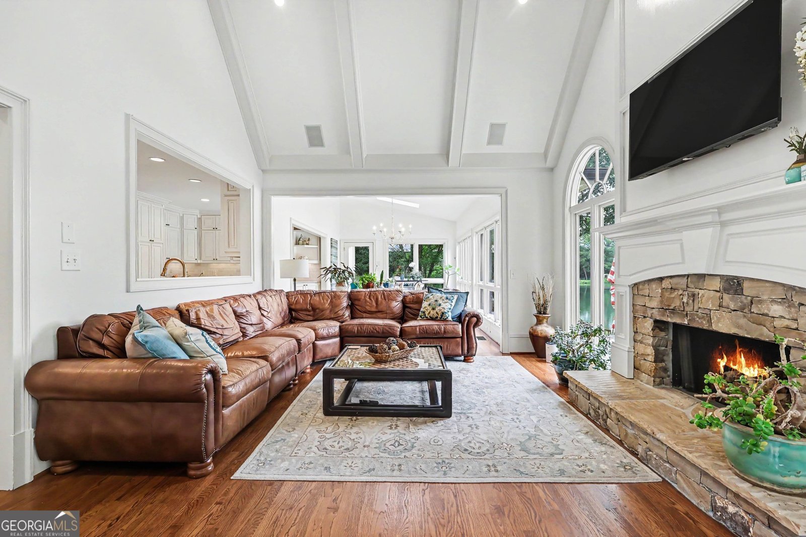 525 Avignon Court Sandy Springs - Photo 18