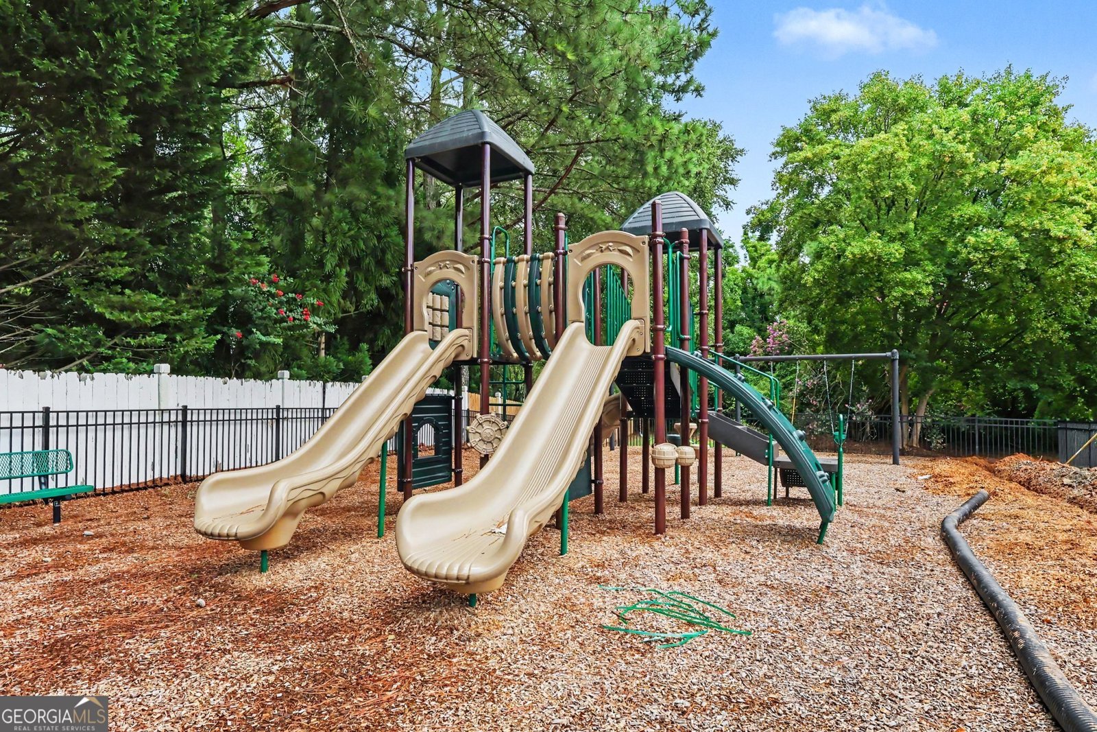 525 Avignon Court Sandy Springs - Photo 55