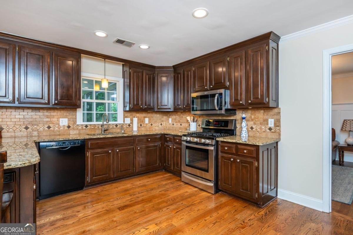 594 Delphinium Boulevard Acworth - Photo 15