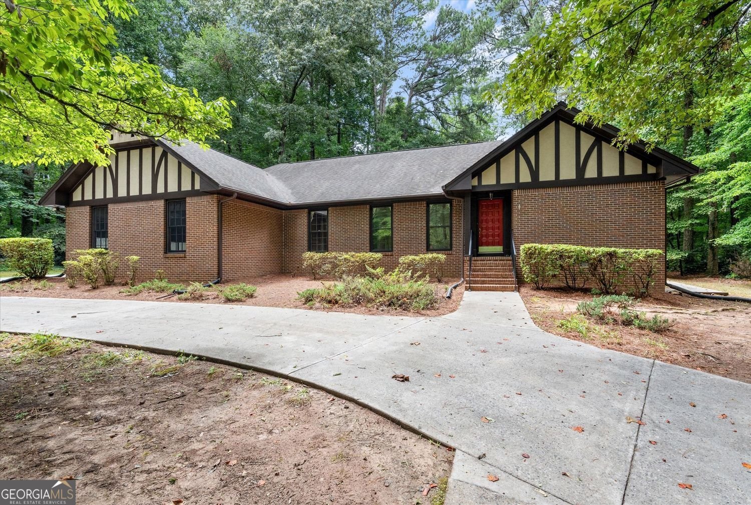 235 Devilla Court Fayetteville - main photo