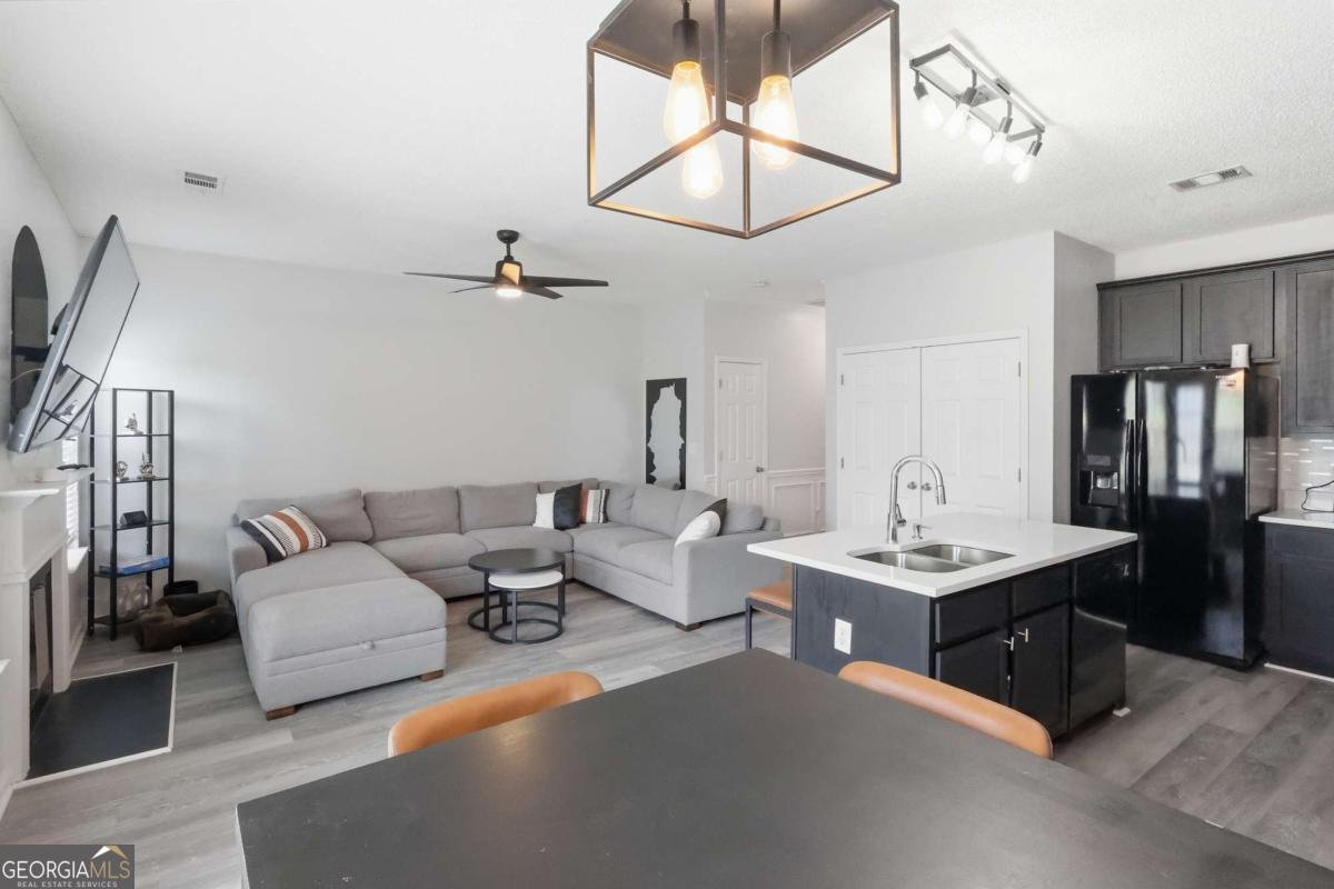 2550 Capella Circle Atlanta - Photo 12