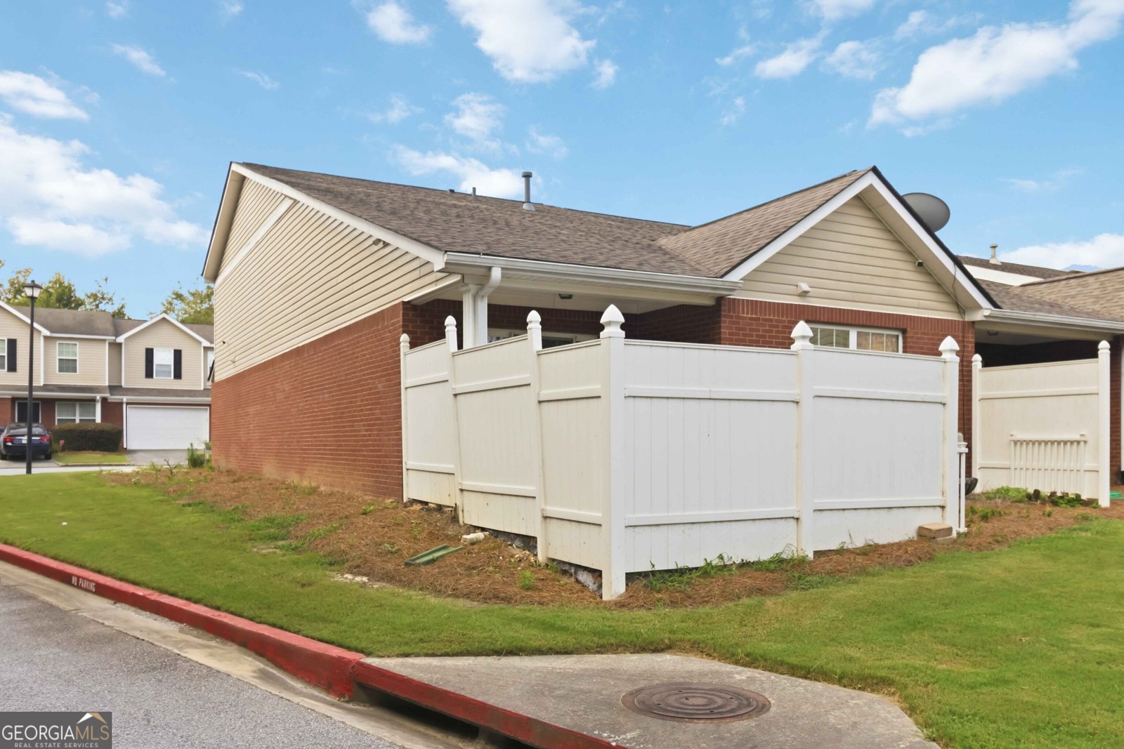 342 Tara Commons Circle Loganville - Photo 24