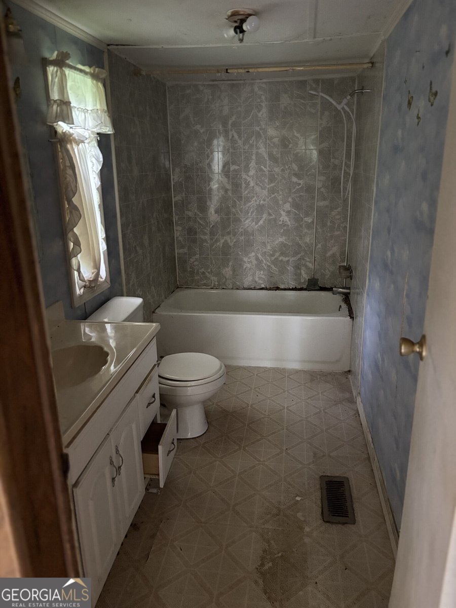 552 Kelly Dr Canton - Photo 12