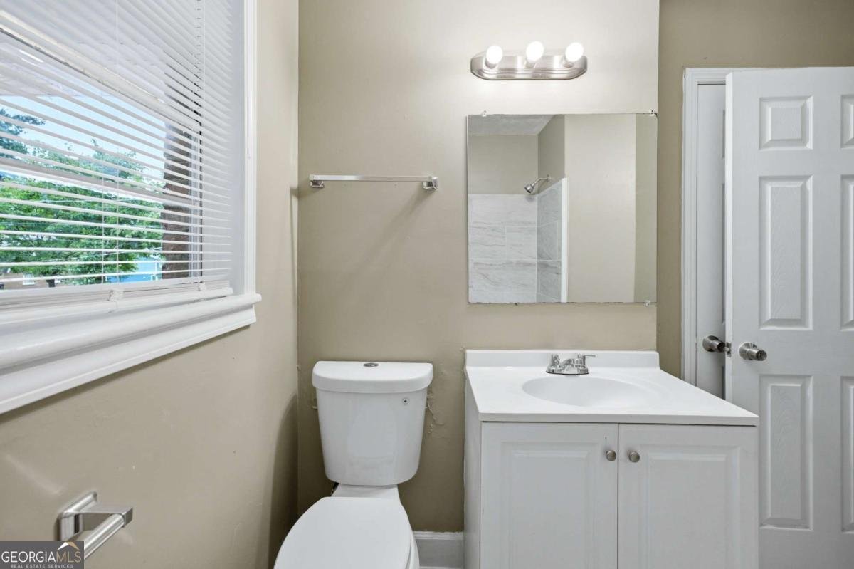 997 Pineglen Drive Forest Park - Photo 10