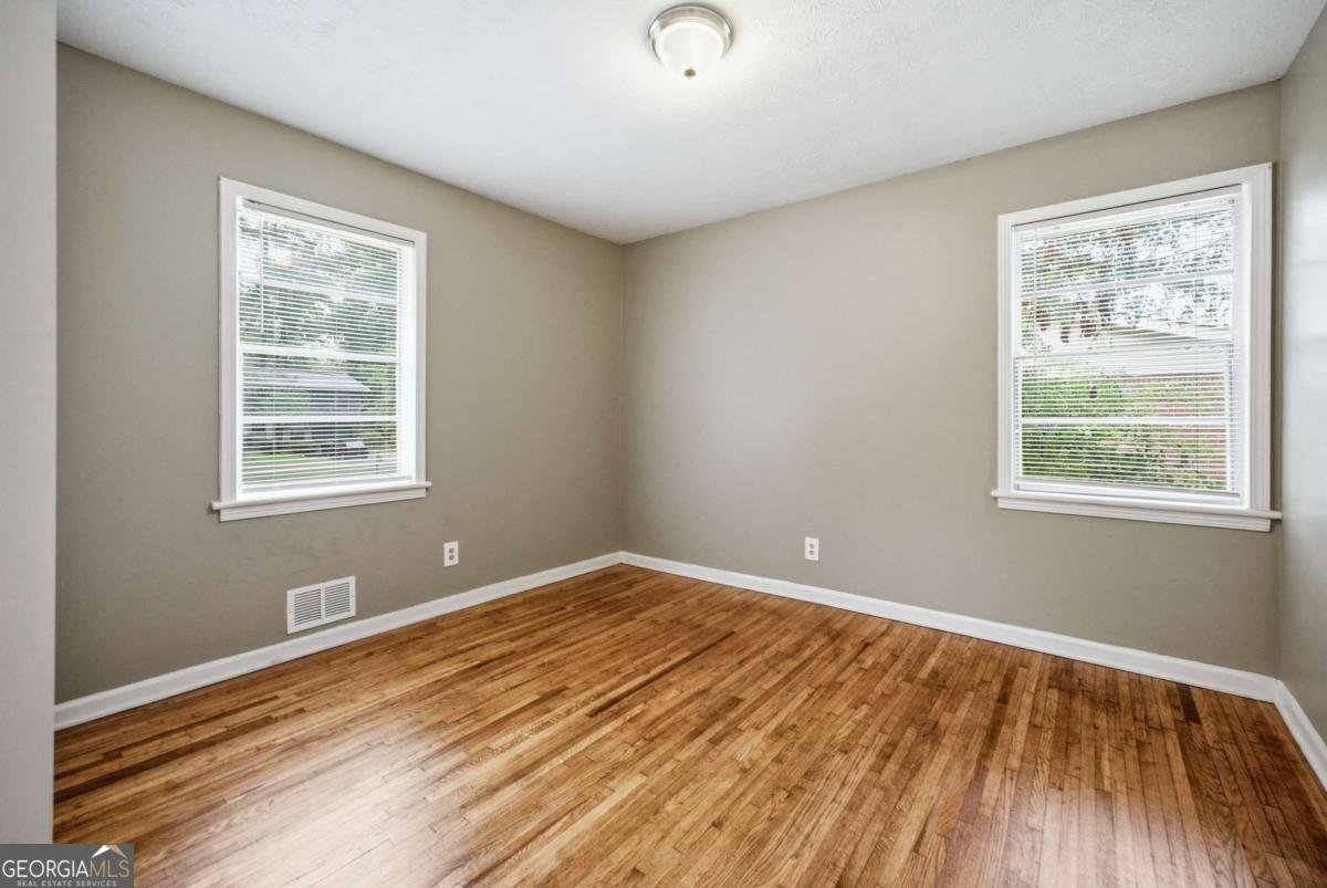 997 Pineglen Drive Forest Park - Photo 12