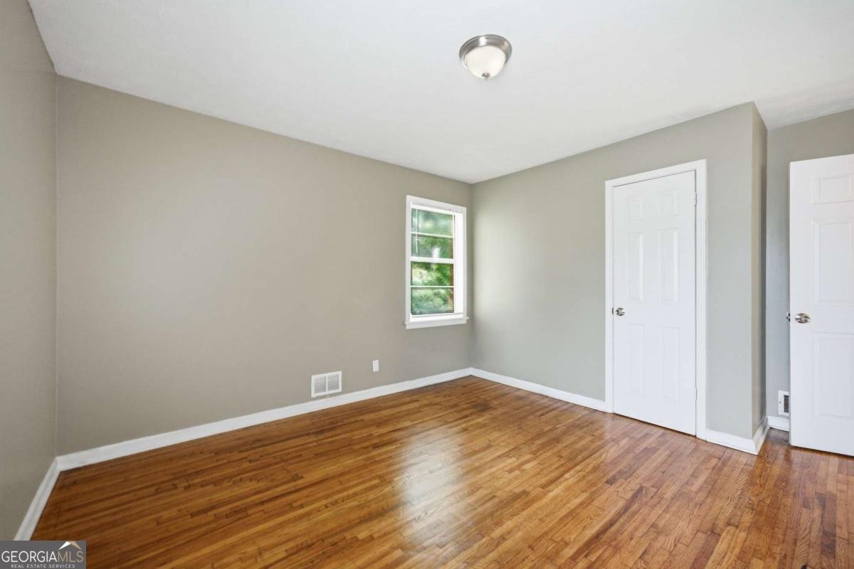 997 Pineglen Drive Forest Park - Photo 15