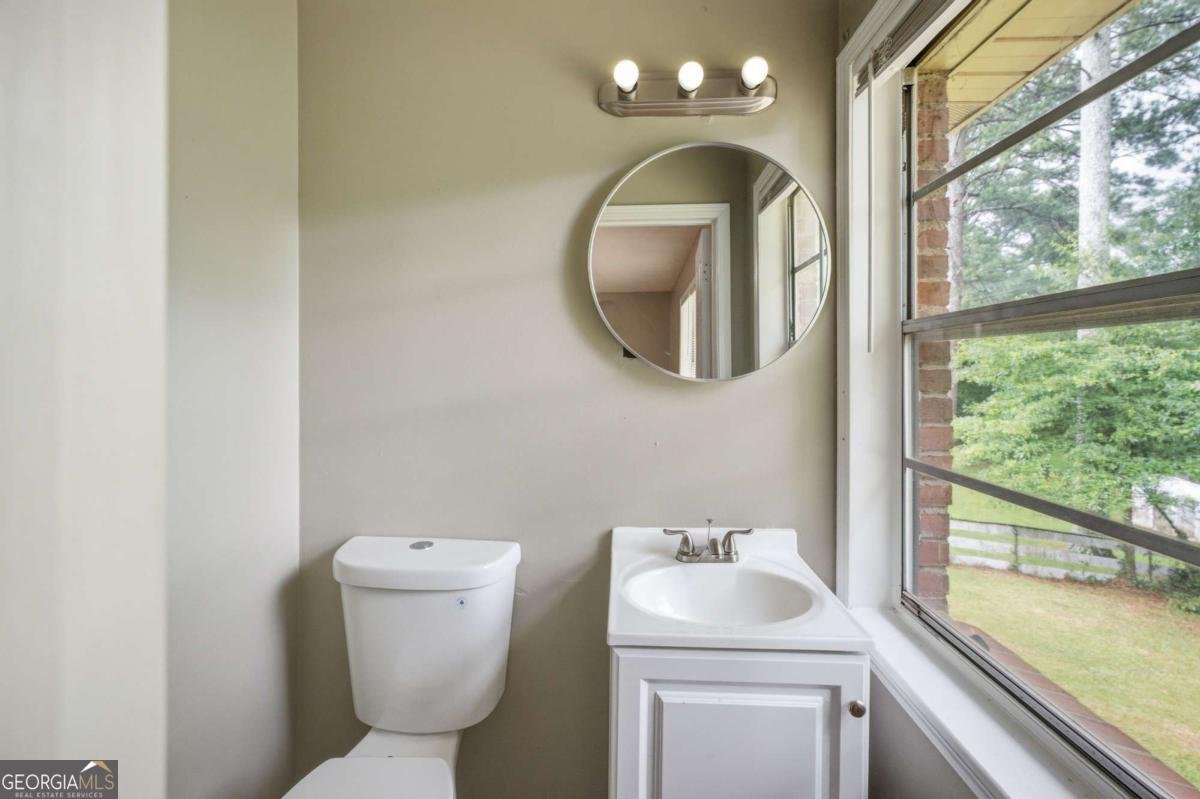 997 Pineglen Drive Forest Park - Photo 18