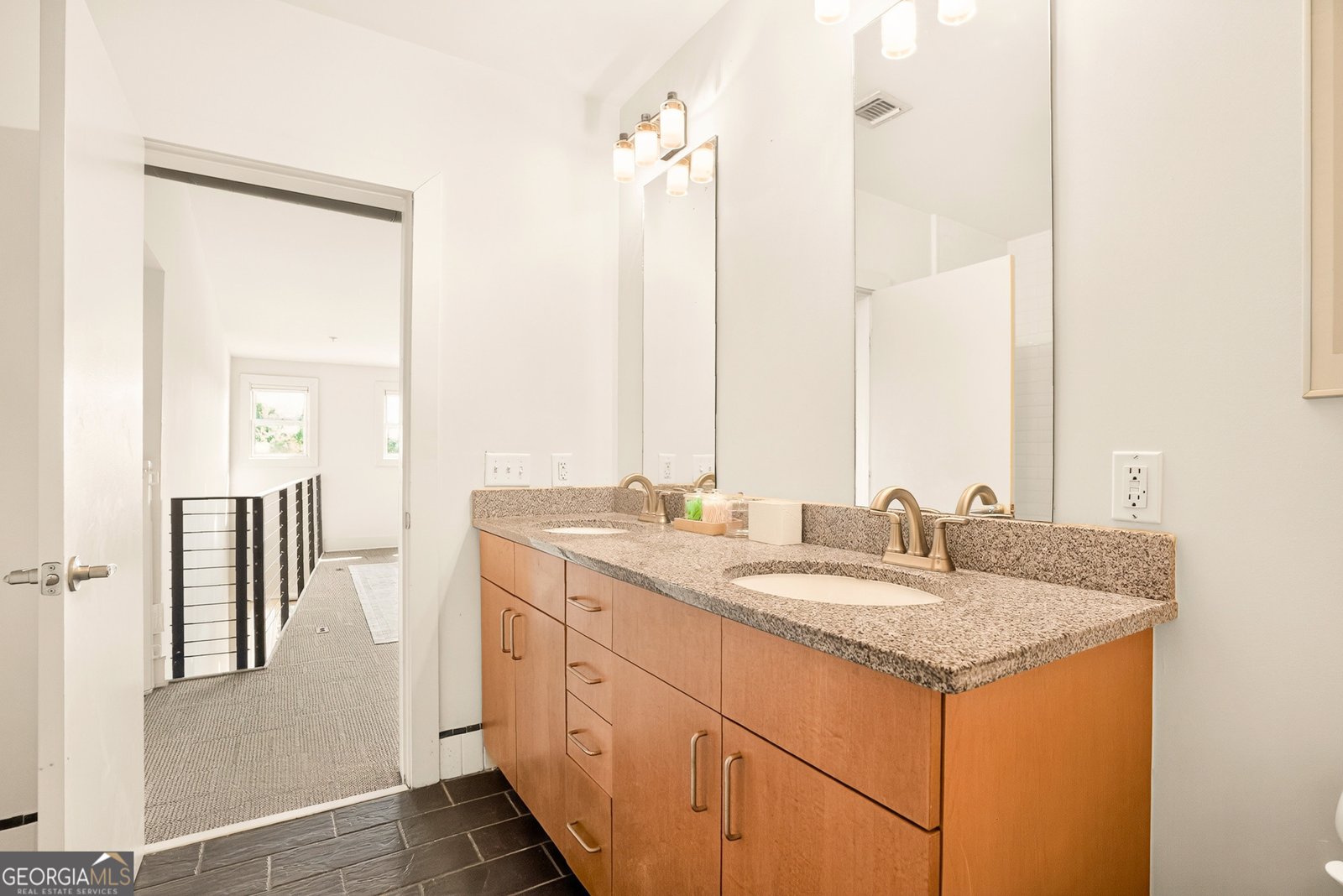 600 College Street Hapeville - Photo 33