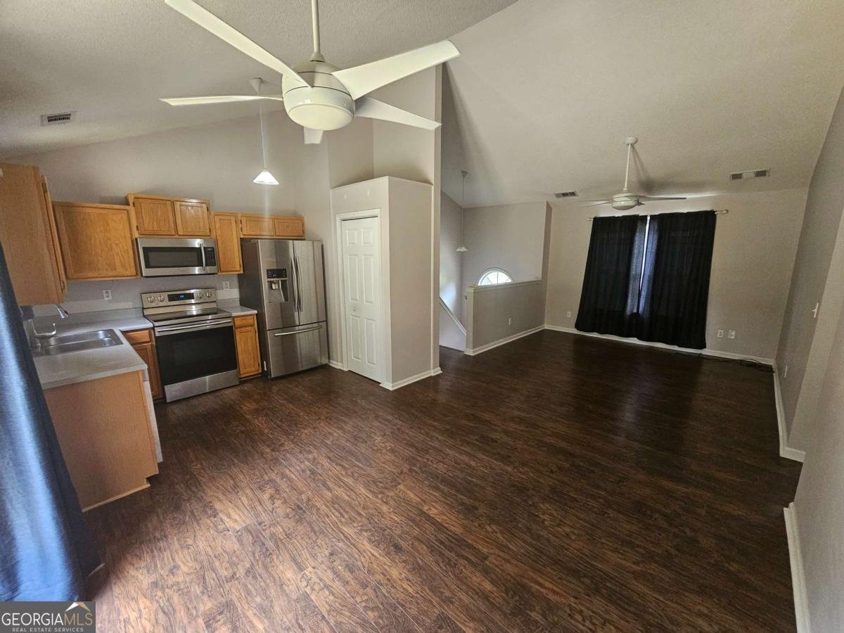 1004 Bridle Creek Drive Flowery Branch - Photo 8