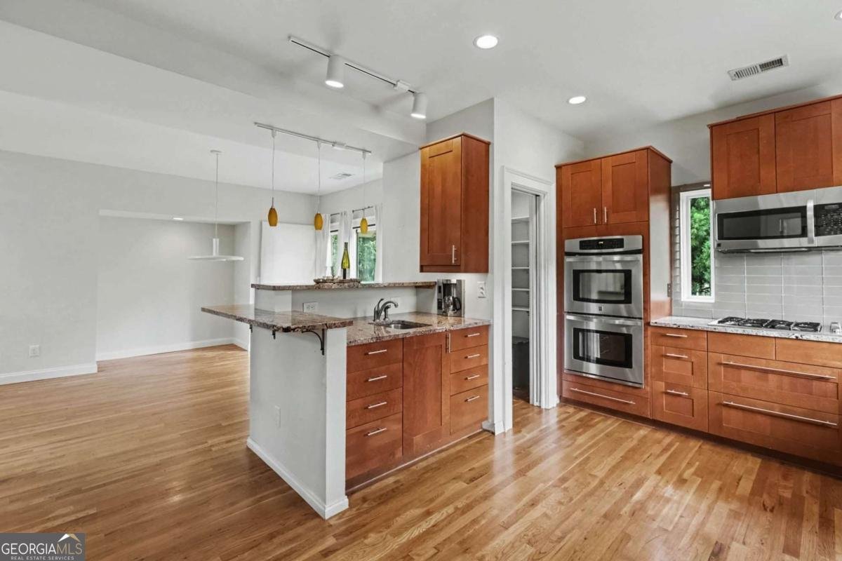 1296 Rustic Ridge Drive Atlanta - Photo 9