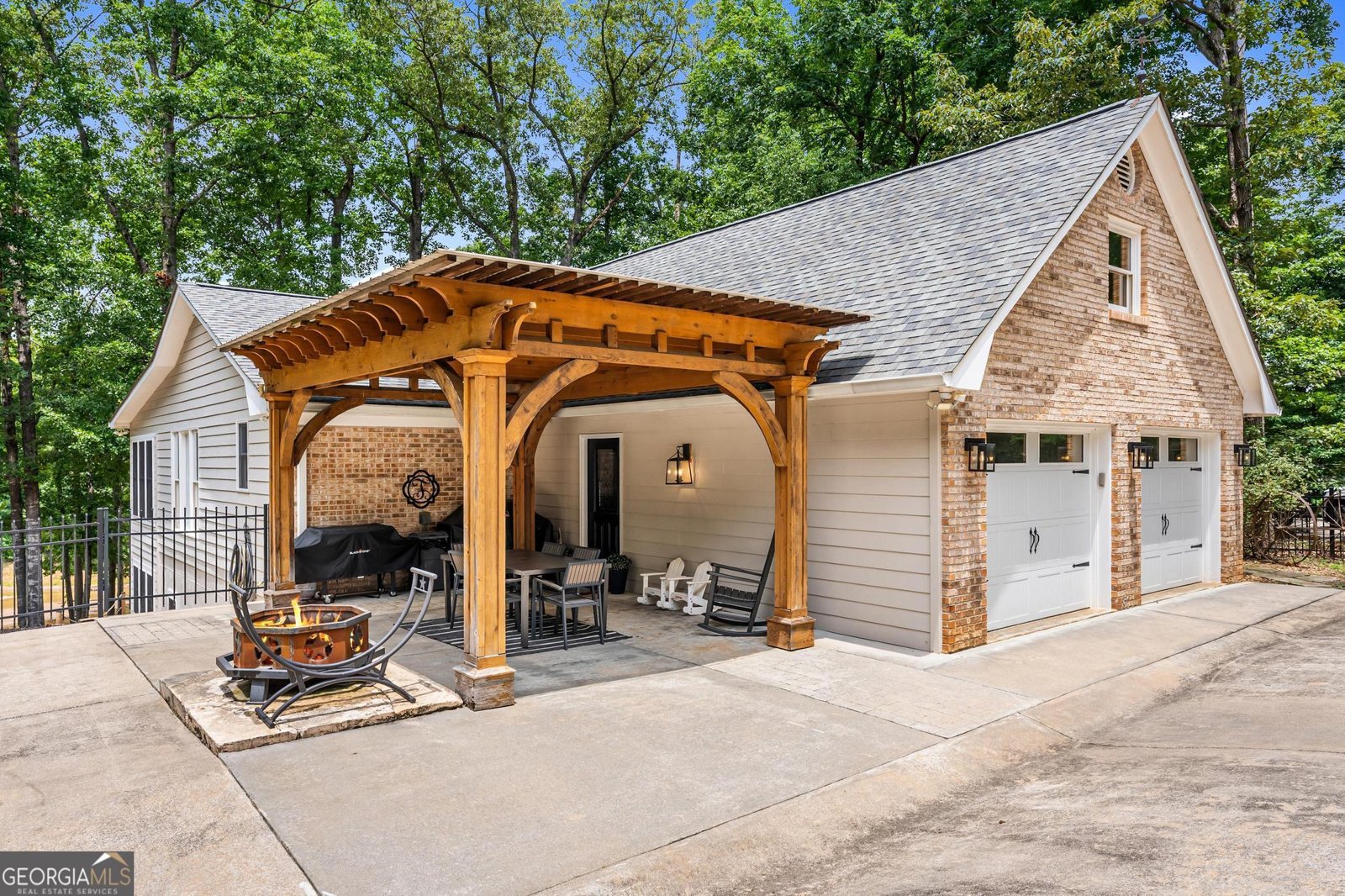 201 Hickory Hill Lane Martin - main photo