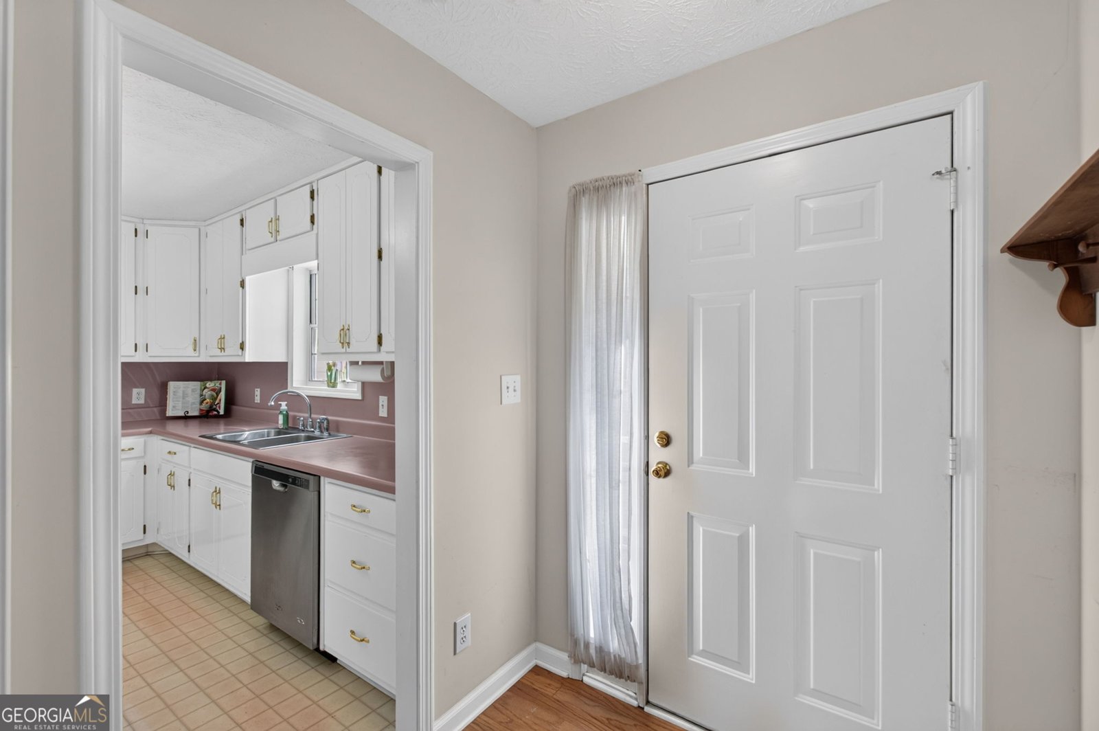 156 Edwards Way Stockbridge - Photo 9