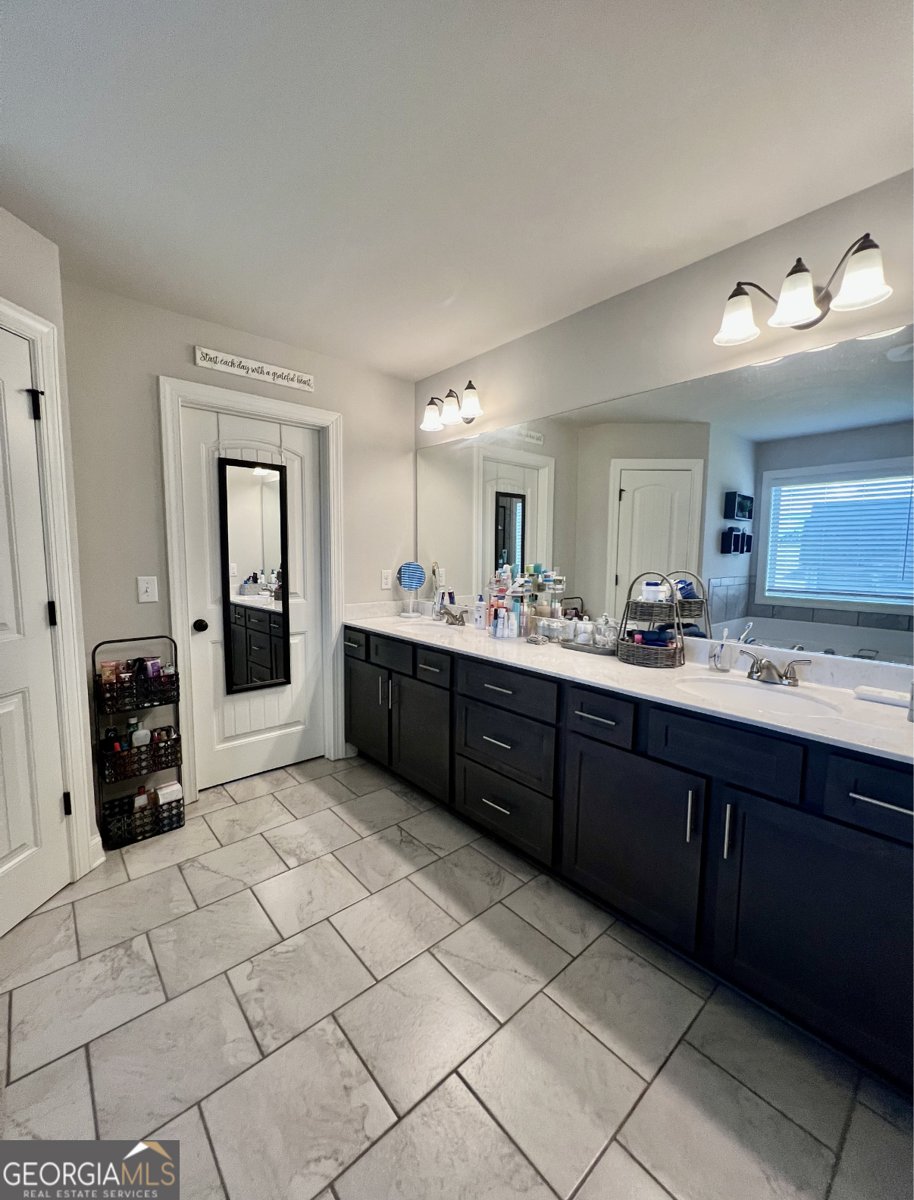 2379 Tomoka Drive Bethlehem - Photo 18