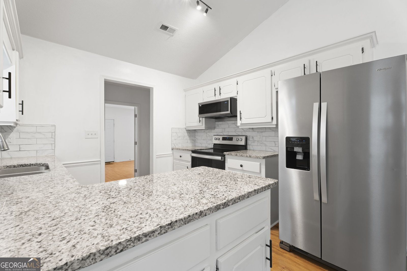 7745 Antebellum Lane Riverdale - Photo 11