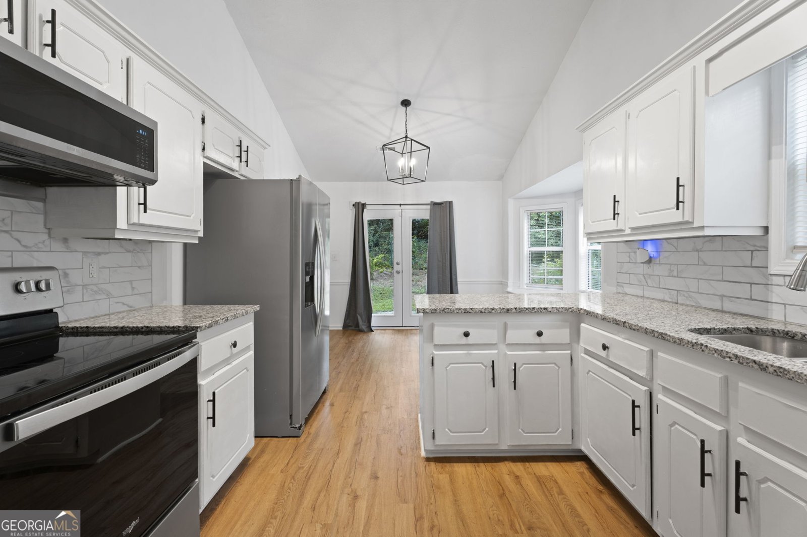 7745 Antebellum Lane Riverdale - Photo 12