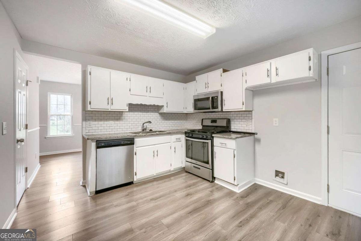 6253 Valdez Drive Rex - Photo 10