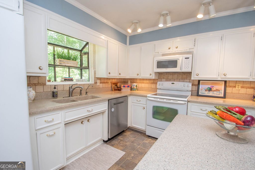 512 Golfview Drive Peachtree City - Photo 23