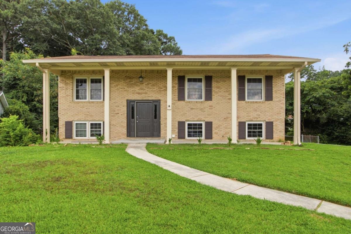 2442 Wakefield Cove Morrow - main photo