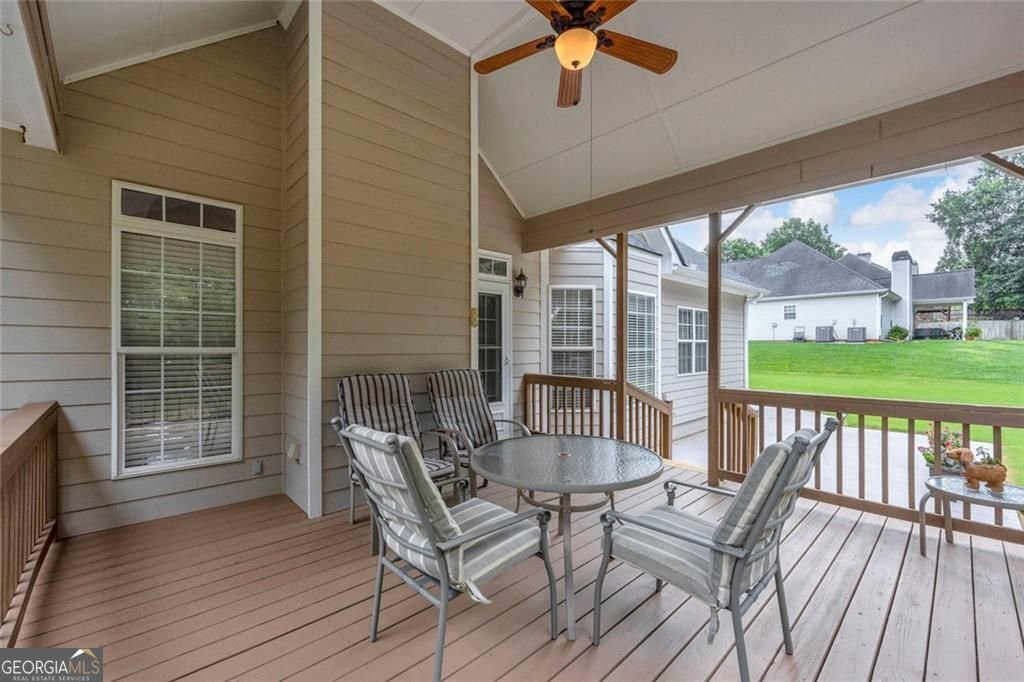 1390 Beringer Drive Hoschton - Photo 32