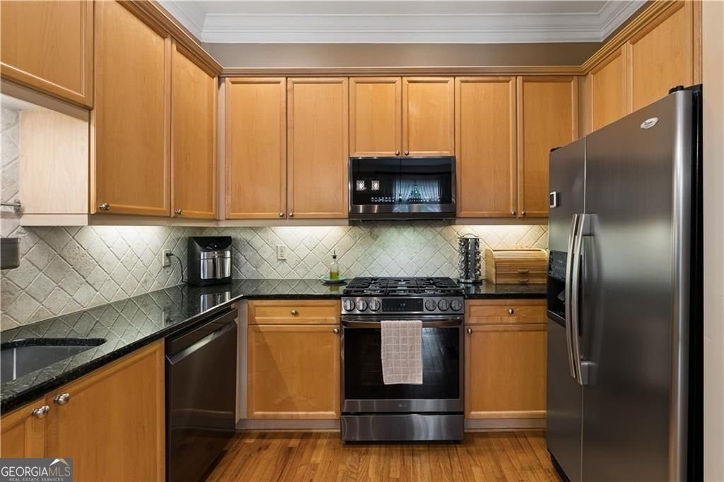 331 Carpenter Drive Sandy Springs - Photo 13