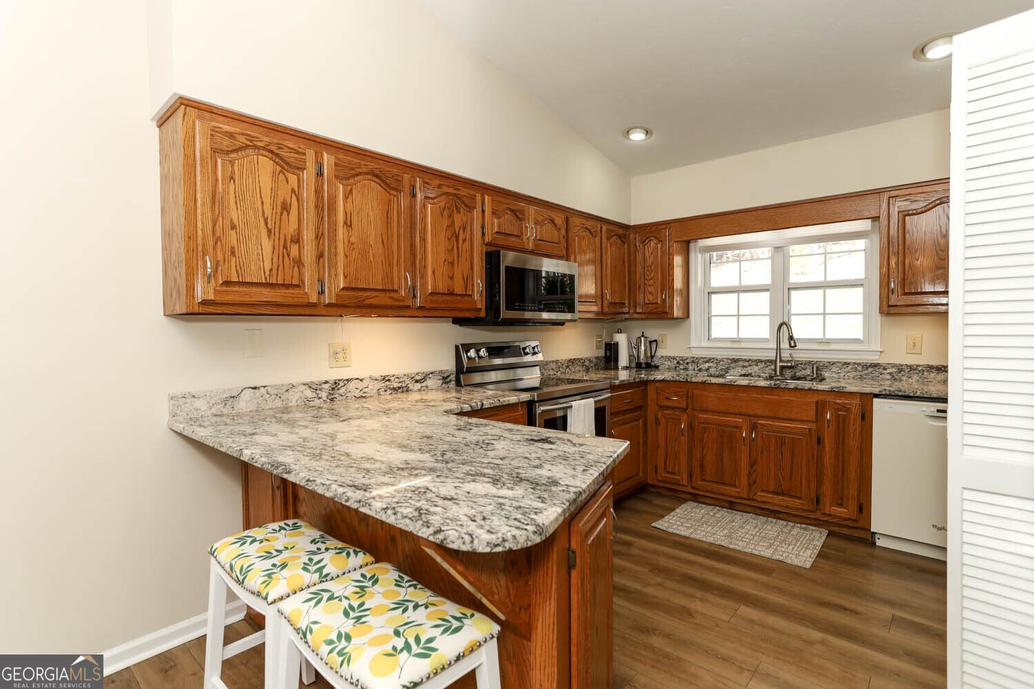 5302 Summer Wood Lane Young Harris - Photo 19