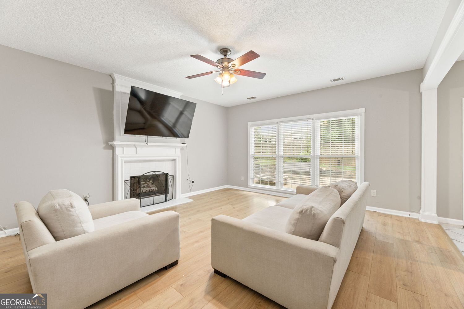 2398 Lake Villas Court Duluth - Photo 7